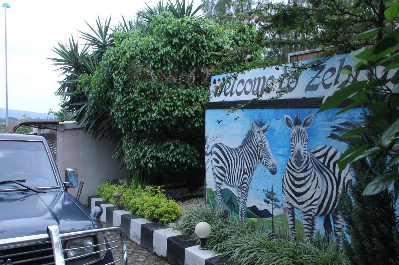 Zebra Boutique Hotel キガリ エクステリア 写真
