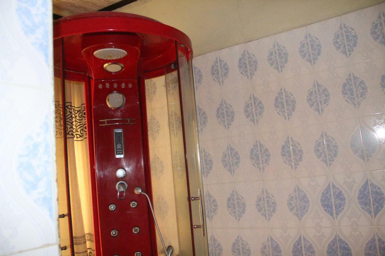 Zebra Boutique Hotel キガリ エクステリア 写真